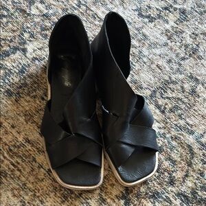 Free People Black Sandals with Modern Minimalist Design